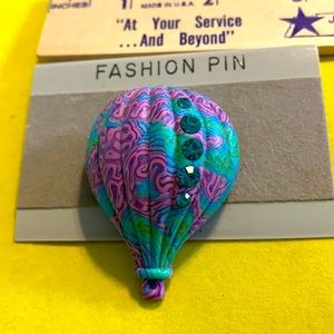 Fashion Brooch / Pin Hot Air Balloon